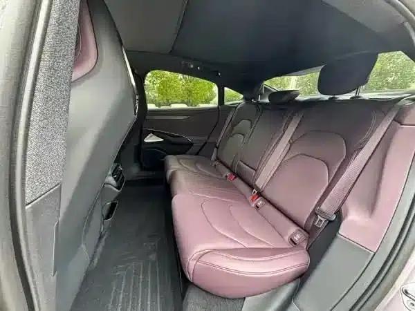 Xiaomi SU7 2024 Rear-Wheel Drive Long Range Advanced Intelligent Driving Pro Edition — миниатюра 9