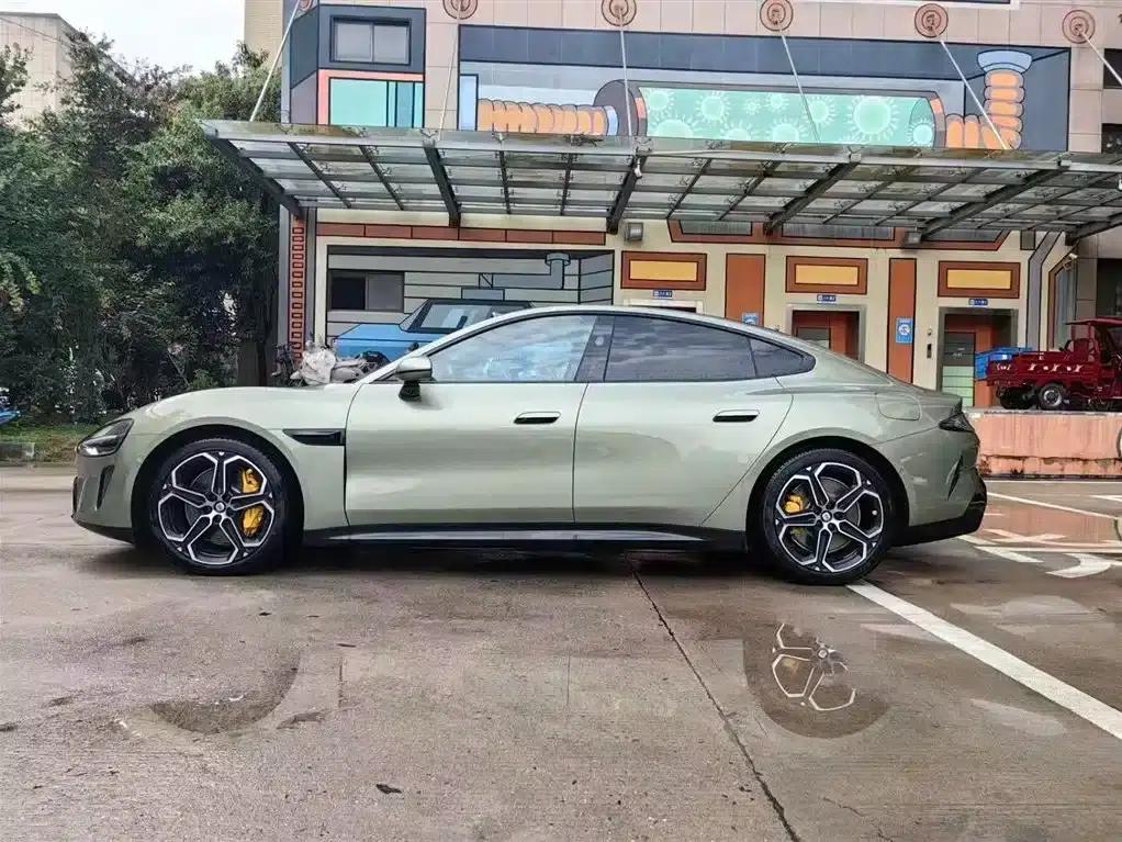 Xiaomi SU7 2024 All-Wheel Drive Long Range High-End Intelligent Driving Max Edition — миниатюра 17