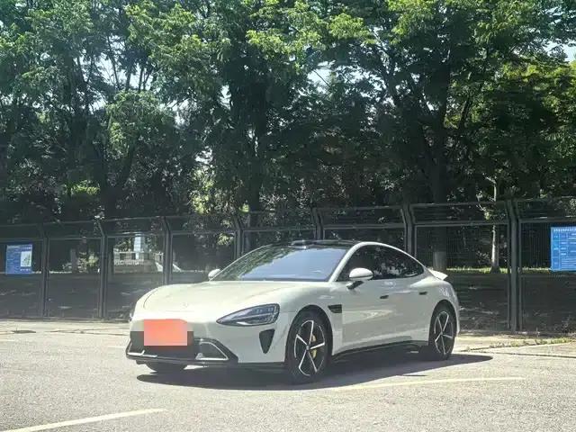 Xiaomi SU7 2024 All-Wheel Drive Long Range High-End Intelligent Driving Max Edition
