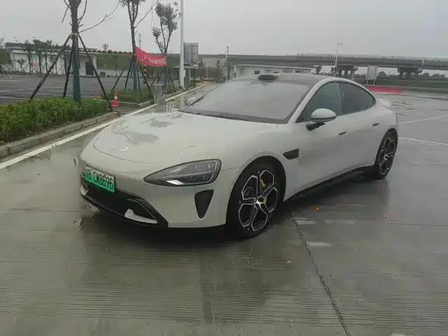 Xiaomi SU7 2024 All-Wheel Drive Long Range High-End Intelligent Driving Max Edition