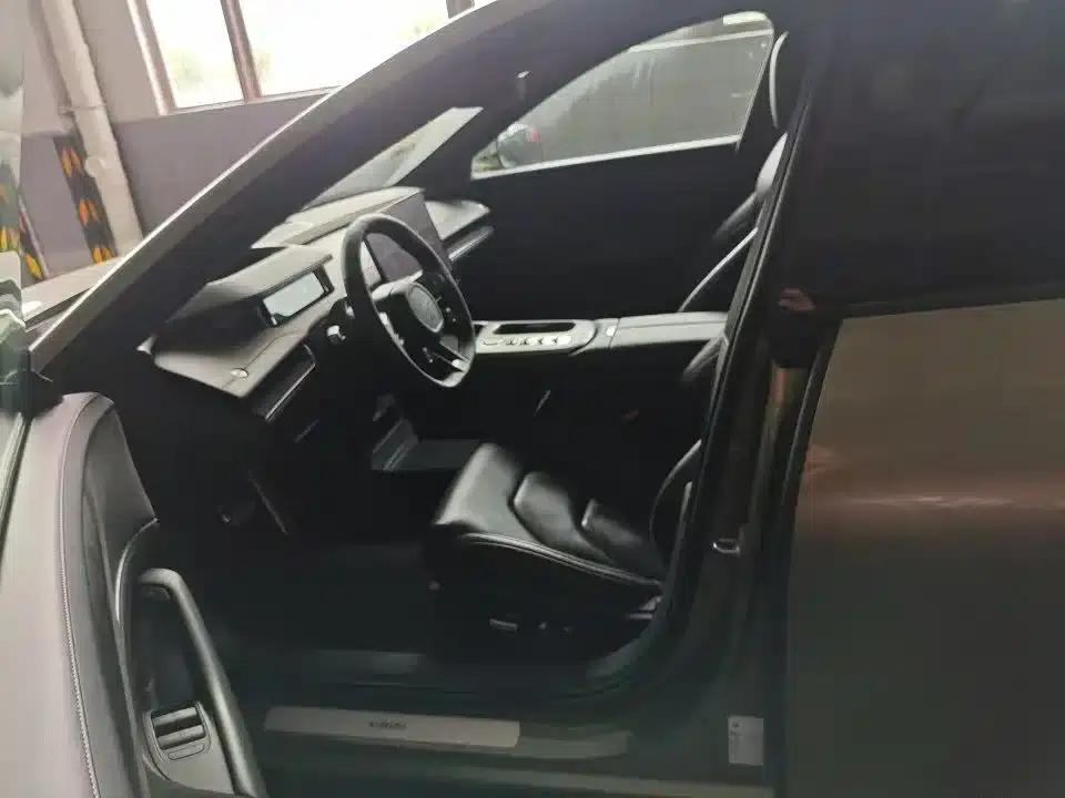 Xiaomi SU7 2024 All-Wheel Drive Long Range High-End Intelligent Driving Max Edition — миниатюра 4
