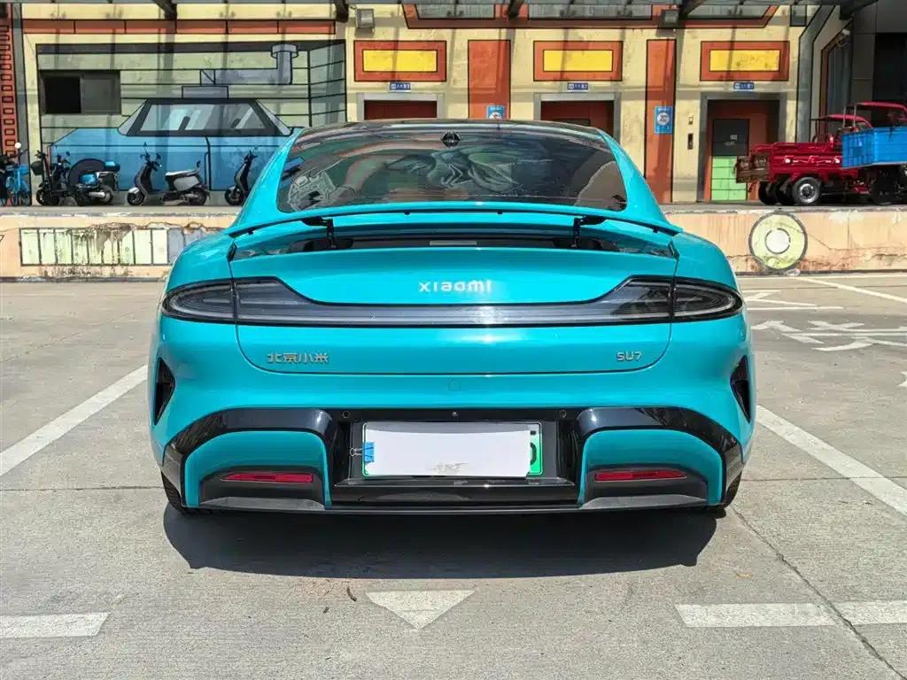 Xiaomi SU7 2024 Rear-Wheel Drive Long Range Advanced Intelligent Driving Pro Edition — миниатюра 17