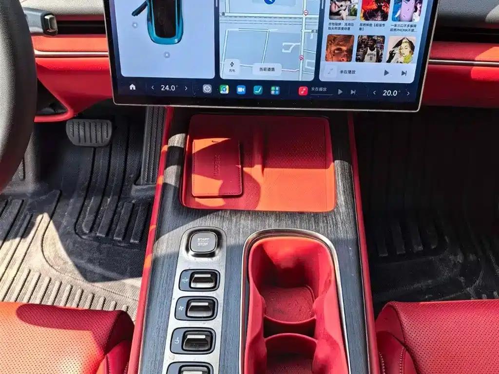 Xiaomi SU7 2024 Rear-Wheel Drive Long Range Advanced Intelligent Driving Pro Edition — миниатюра 10