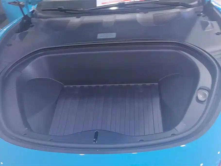 Xiaomi SU7 2024 Rear-Wheel Drive Long-Range Smart Driving Edition — миниатюра 10