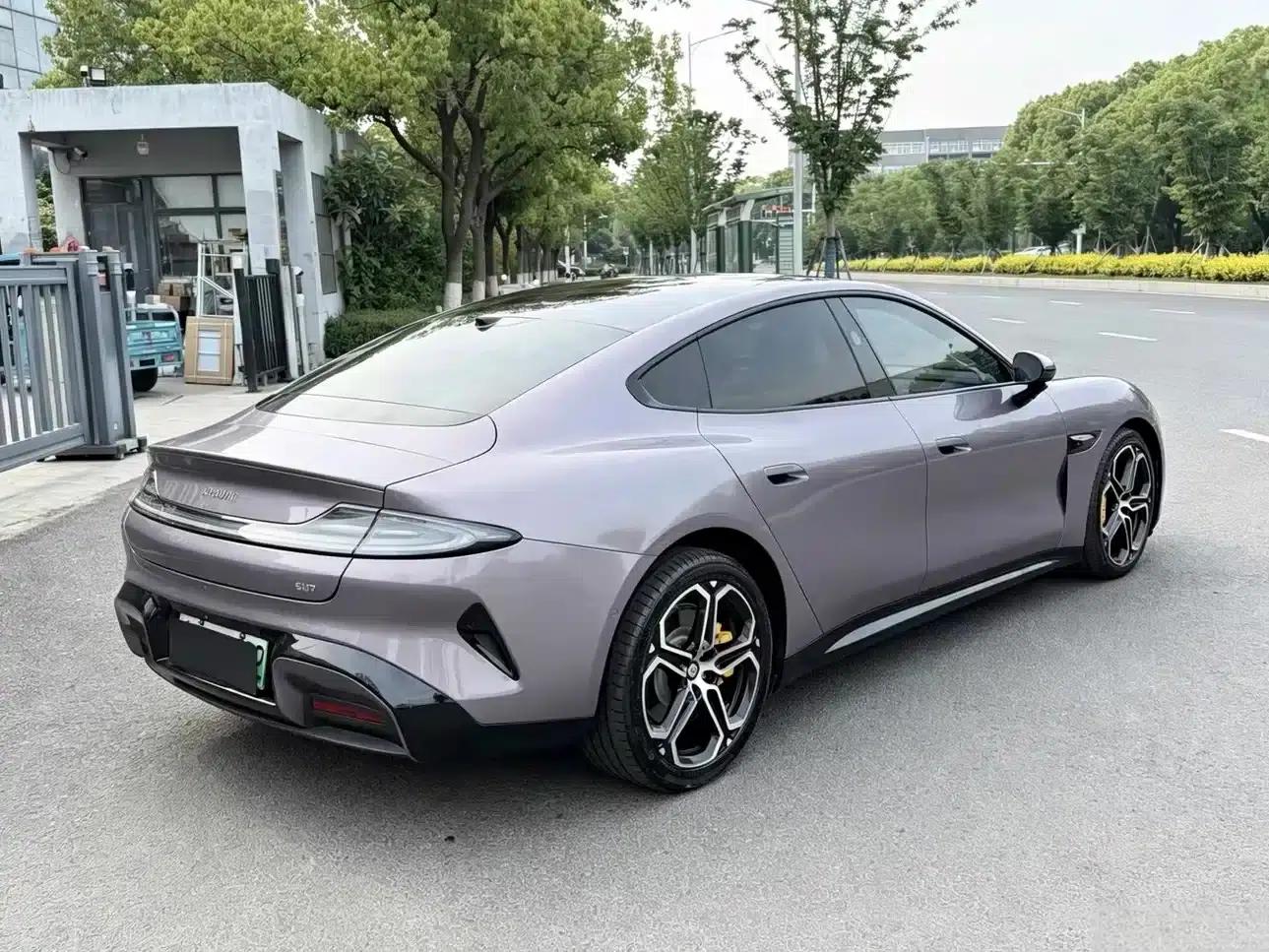 Xiaomi SU7 2024 Rear-Wheel Drive Long-Range Smart Driving Edition — миниатюра 8