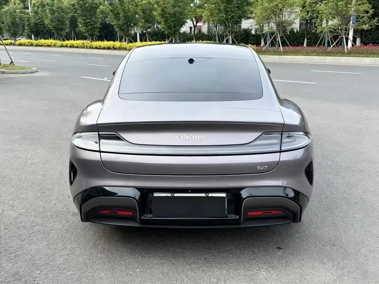 Xiaomi SU7 2024 Rear-Wheel Drive Long-Range Smart Driving Edition — миниатюра 9