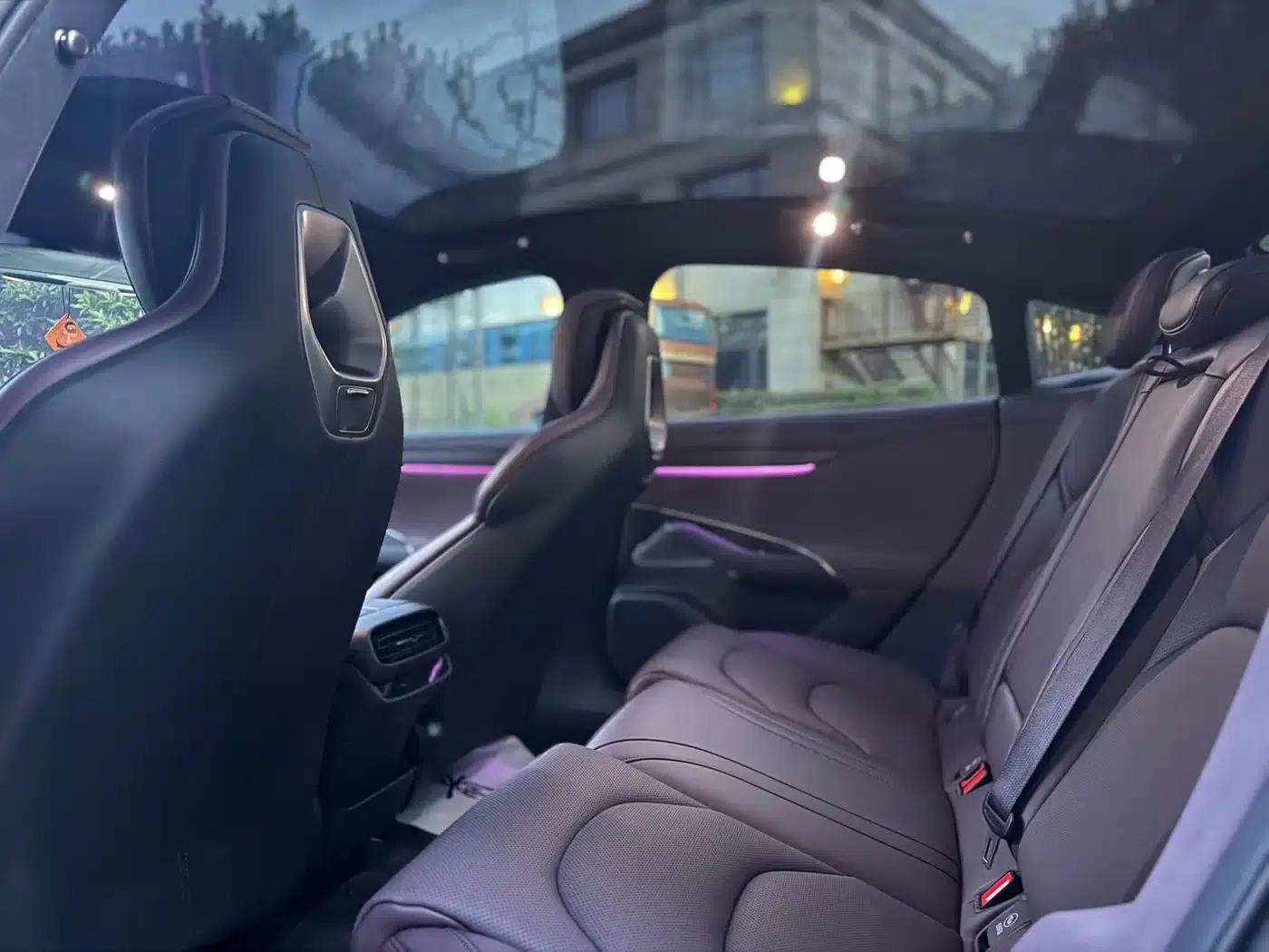 Xiaomi SU7 2024 All-Wheel Drive Long Range High-End Intelligent Driving Max Edition — миниатюра 6