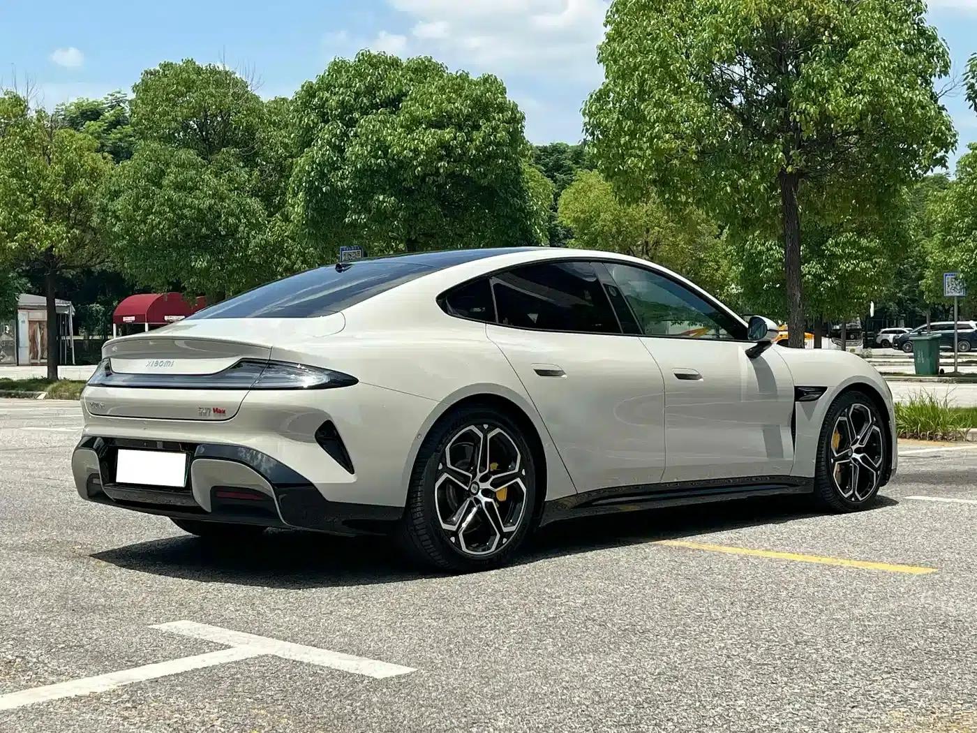 Xiaomi SU7 2024 All-Wheel Drive Long Range High-End Intelligent Driving Max Edition — миниатюра 18