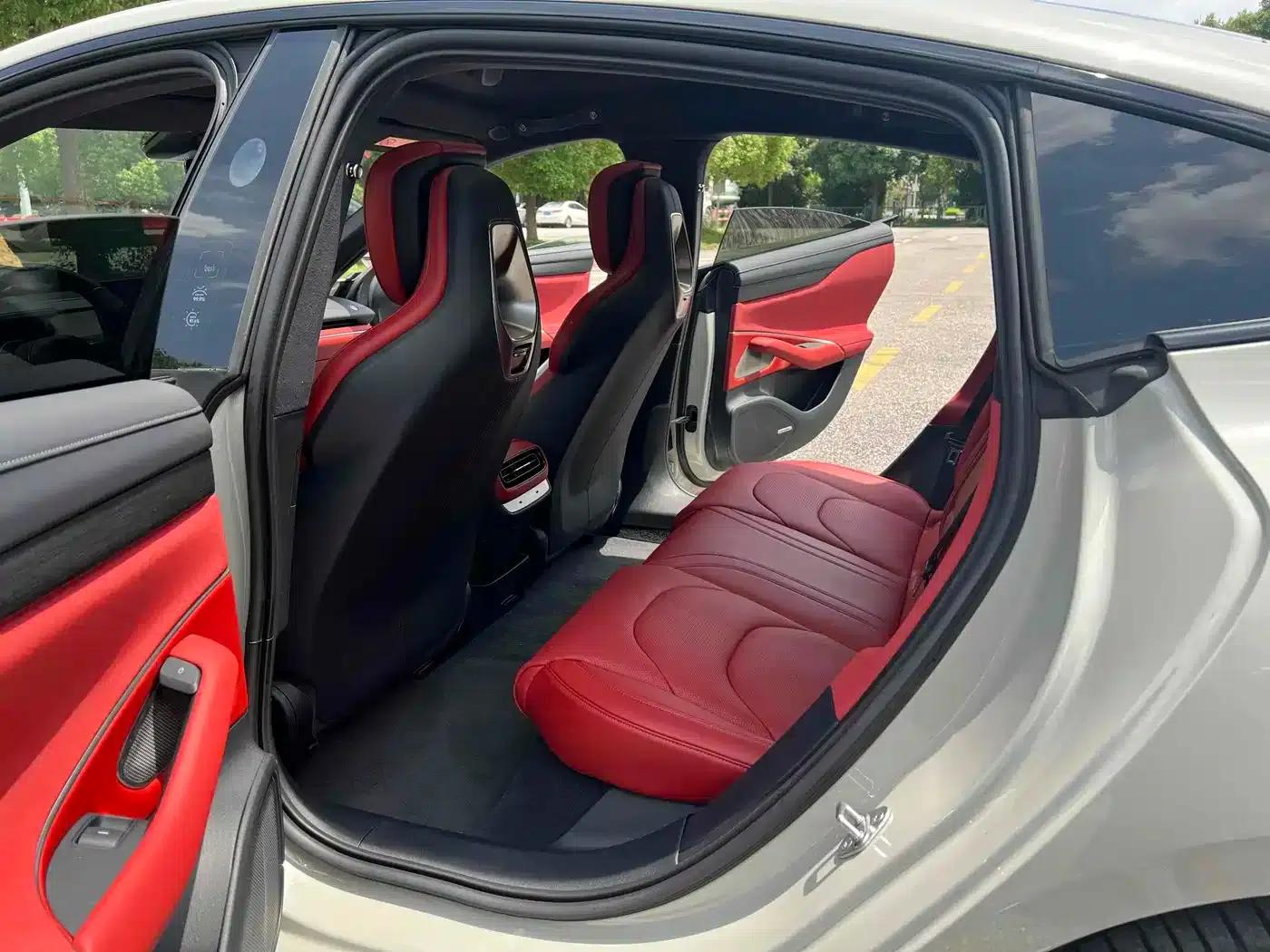 Xiaomi SU7 2024 All-Wheel Drive Long Range High-End Intelligent Driving Max Edition — миниатюра 6