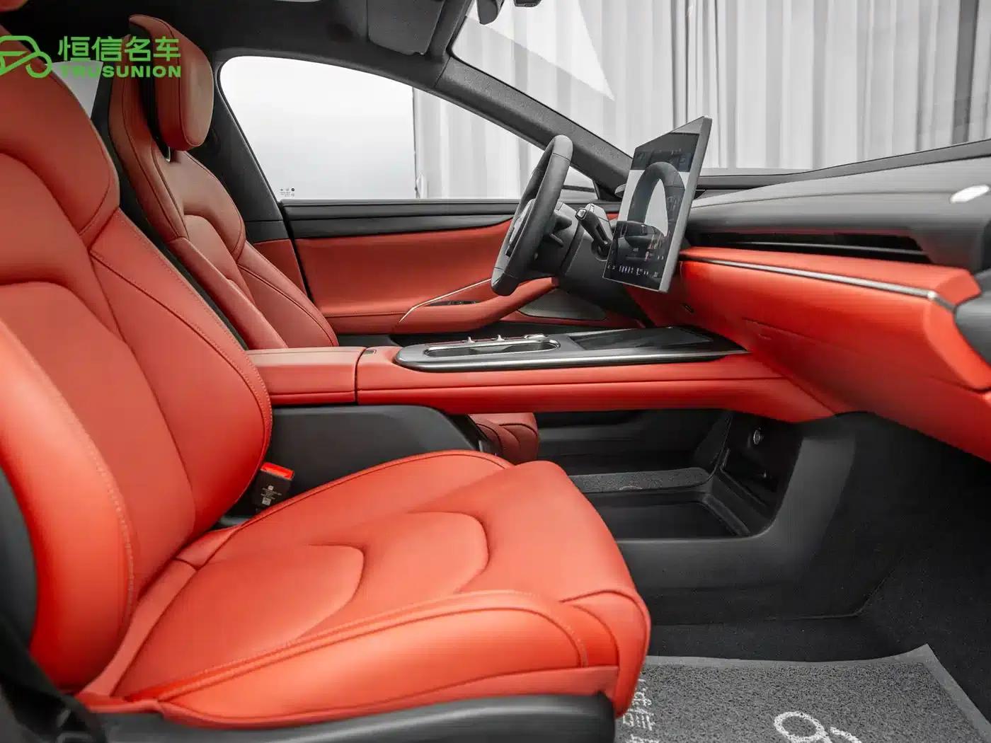 Xiaomi SU7 2024 Rear-Wheel Drive Long-Range Smart Driving Edition — миниатюра 13