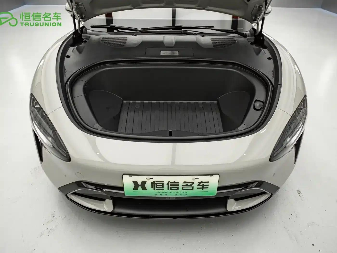 Xiaomi SU7 2024 Rear-Wheel Drive Long-Range Smart Driving Edition — миниатюра 21
