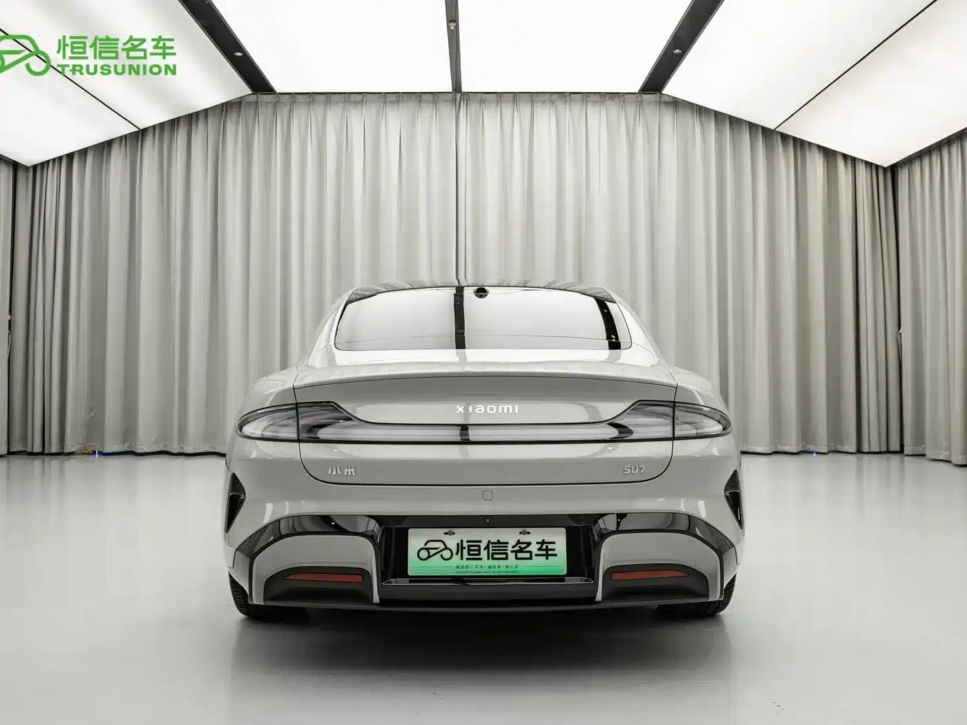Xiaomi SU7 2024 Rear-Wheel Drive Long-Range Smart Driving Edition — миниатюра 5