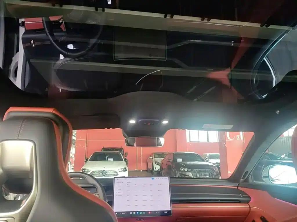 Xiaomi SU7 2024 All-Wheel Drive Long Range High-End Intelligent Driving Max Edition — миниатюра 18