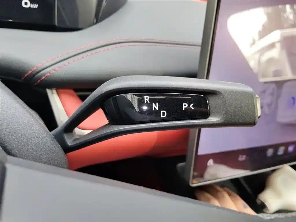 Xiaomi SU7 2024 Rear-Wheel Drive Long Range Advanced Intelligent Driving Pro Edition — миниатюра 7