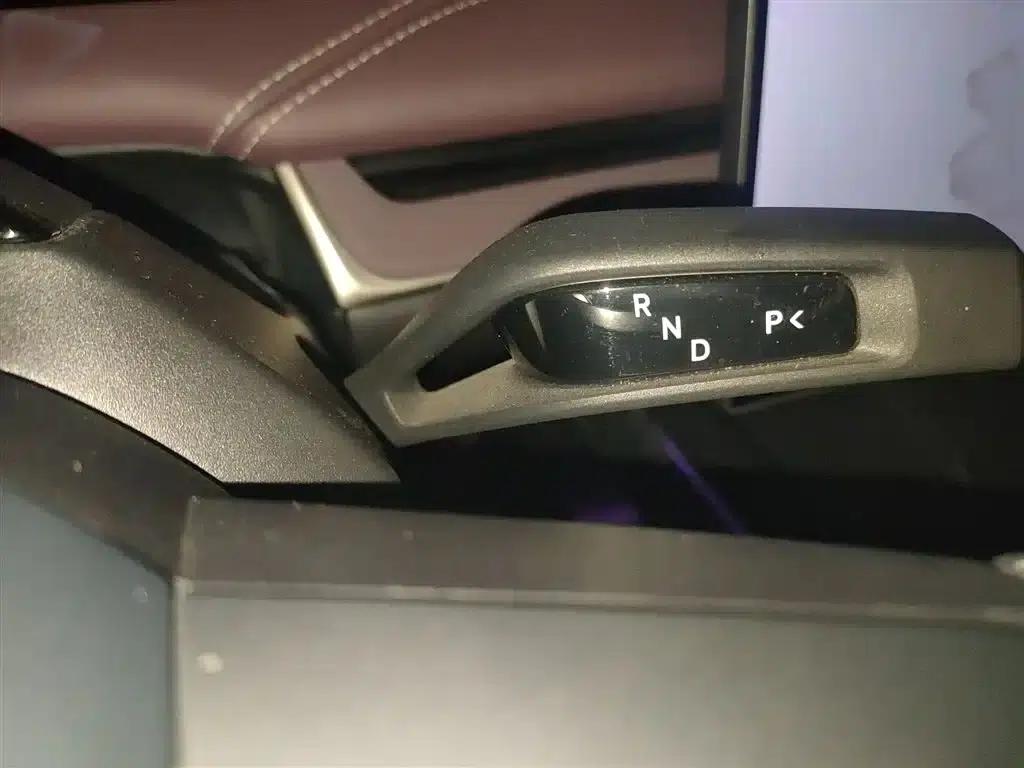 Xiaomi SU7 2024 All-Wheel Drive Long Range High-End Intelligent Driving Max Edition — миниатюра 7