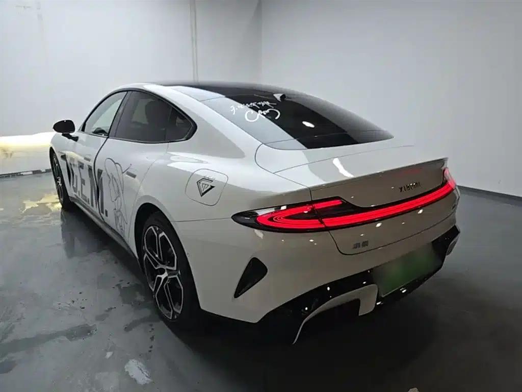 Xiaomi SU7 2024 Rear-Wheel Drive Long-Range Smart Driving Edition — миниатюра 5