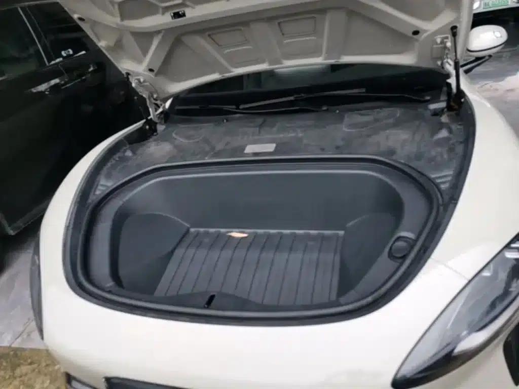 Xiaomi SU7 2024 Rear-Wheel Drive Long-Range Smart Driving Edition — миниатюра 20