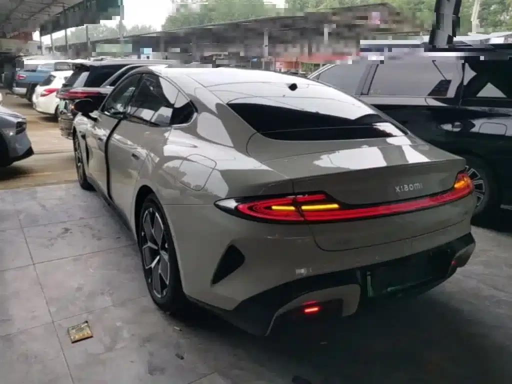Xiaomi SU7 2024 Rear-Wheel Drive Long-Range Smart Driving Edition — миниатюра 5