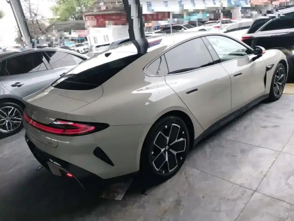 Xiaomi SU7 2024 Rear-Wheel Drive Long-Range Smart Driving Edition — миниатюра 7