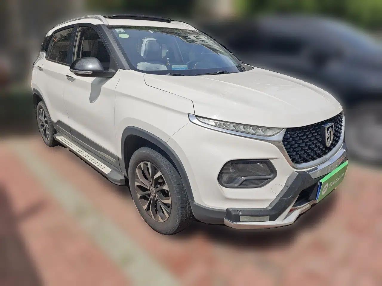 Baojun 510 2019 1.5L Manual Enjoyment Model 77kW China VI — миниатюра 3