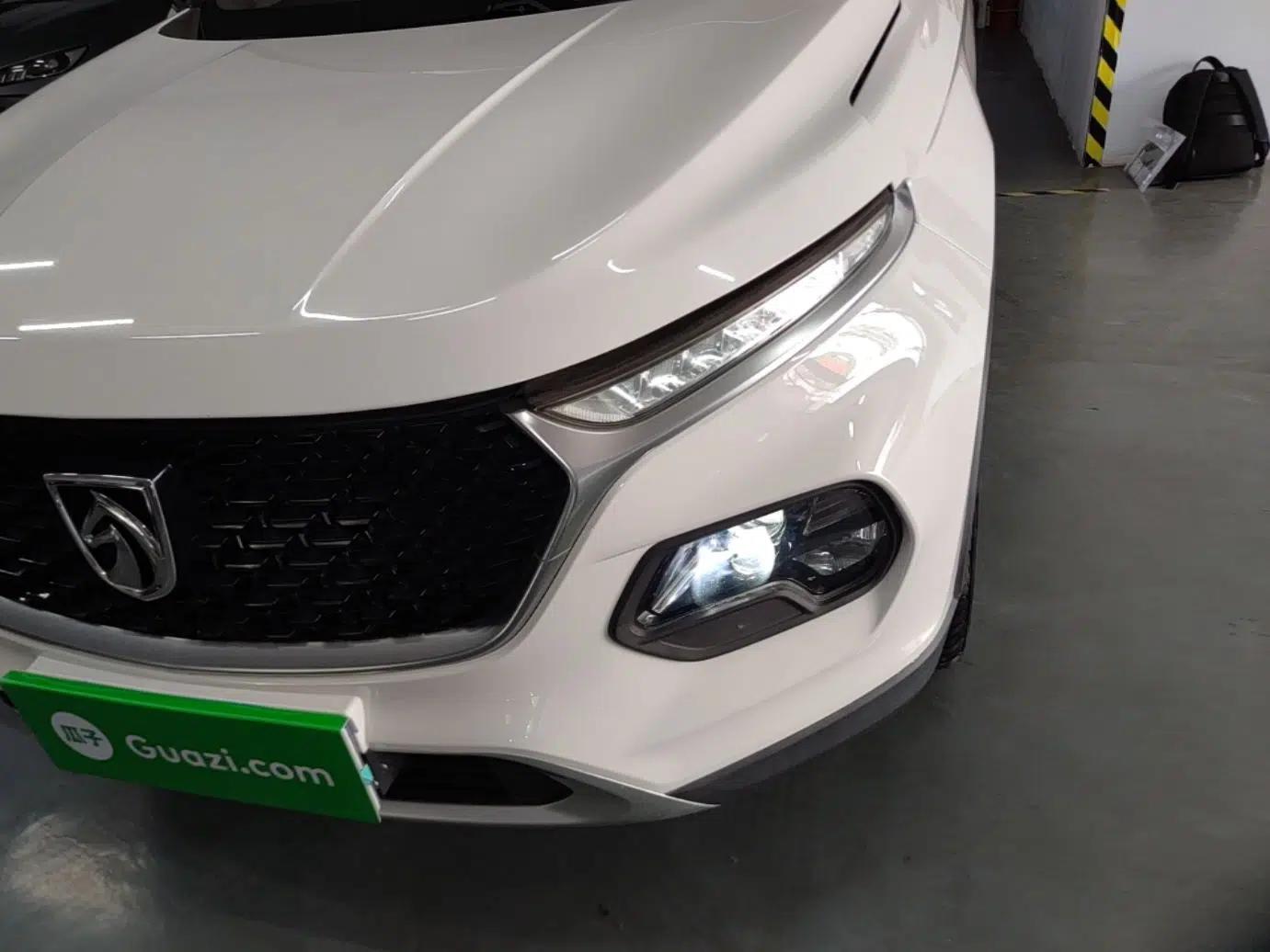 Baojun 510 2017 1.5L Manual Luxury Model — миниатюра 9