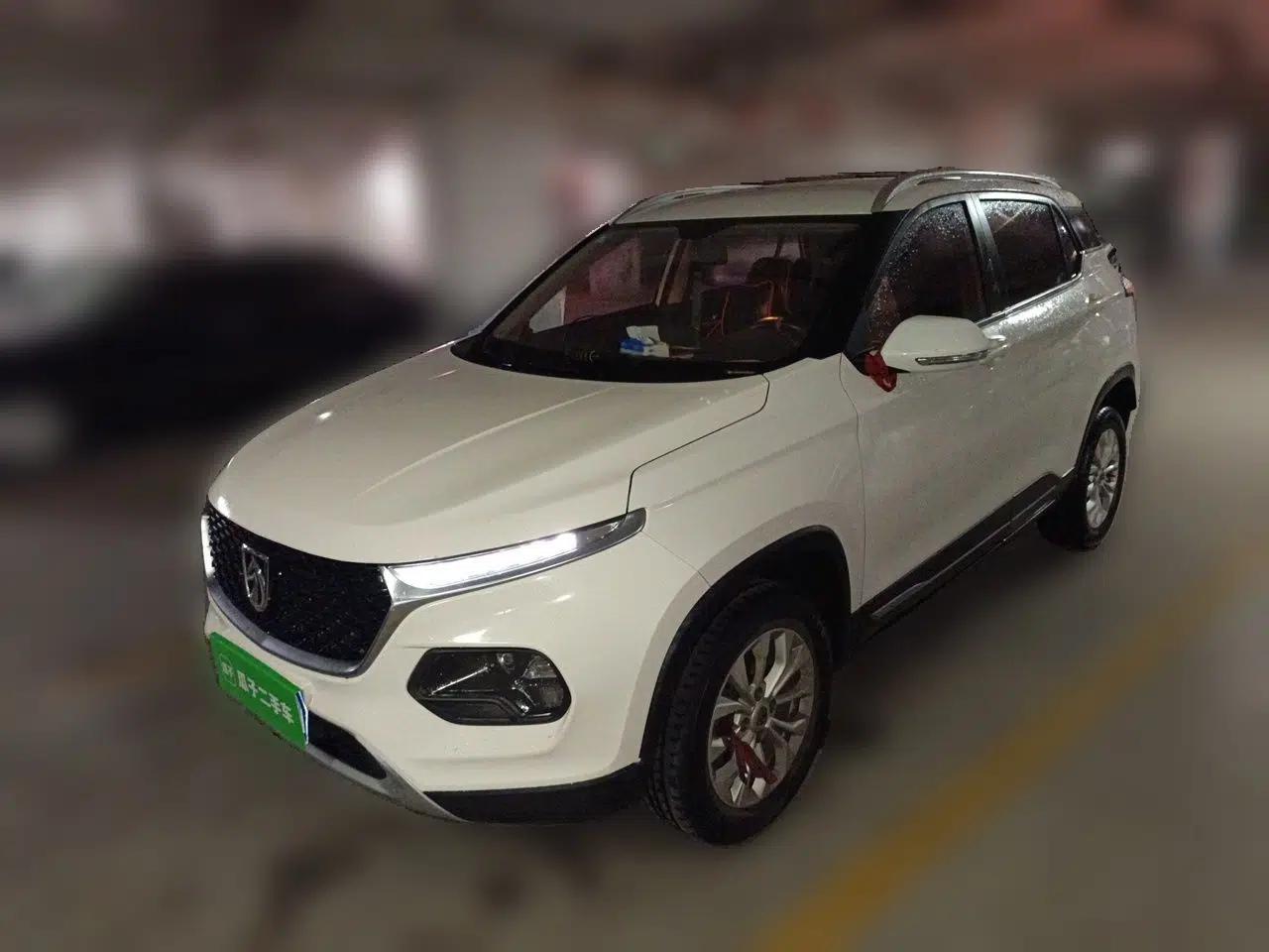 Baojun 510 2019 1.5L Manual Enjoyment Model 77kW China VI Emission Standard — миниатюра 1