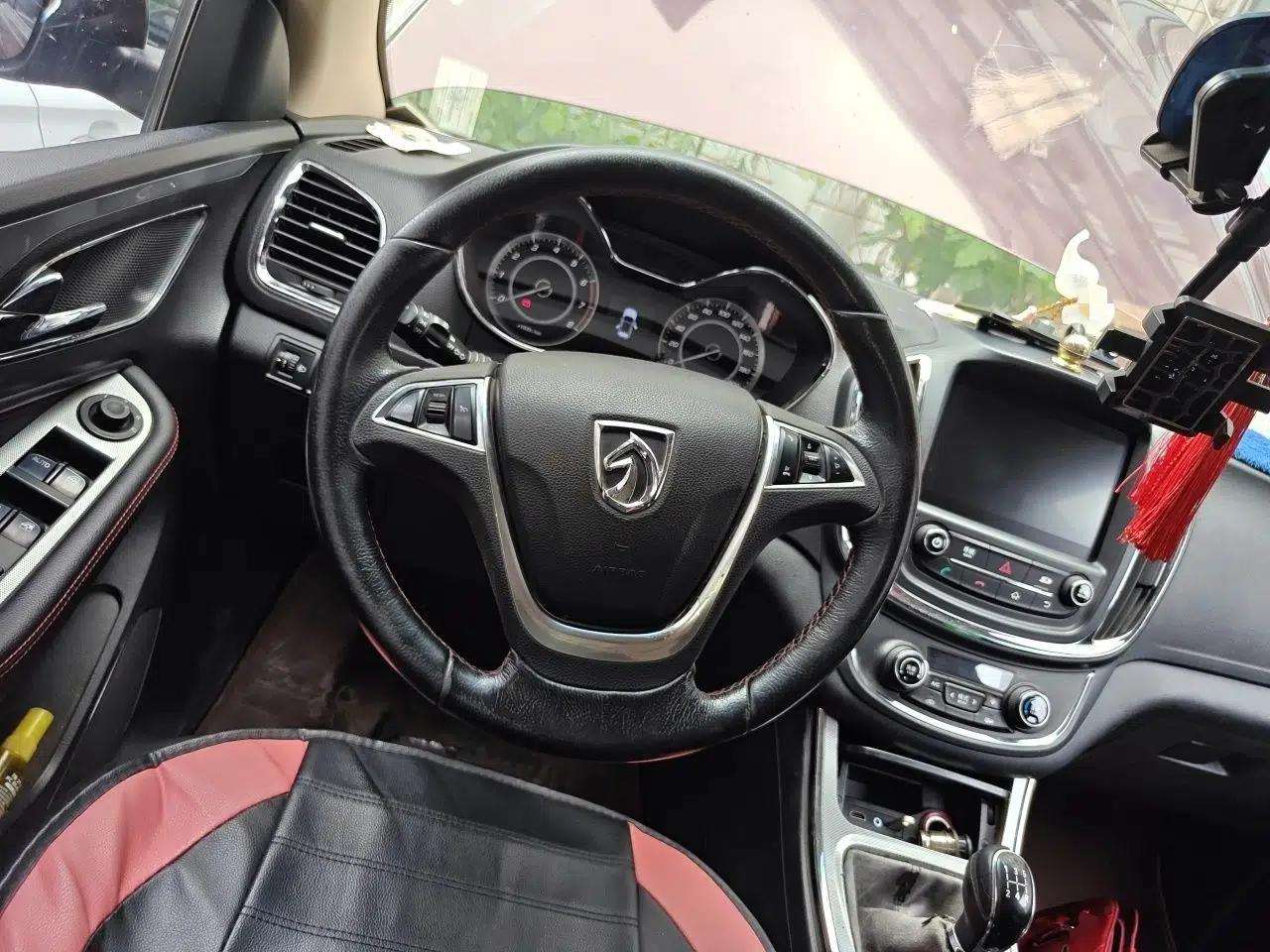 Baojun 560 2015 1.8L manual luxury version — миниатюра 11