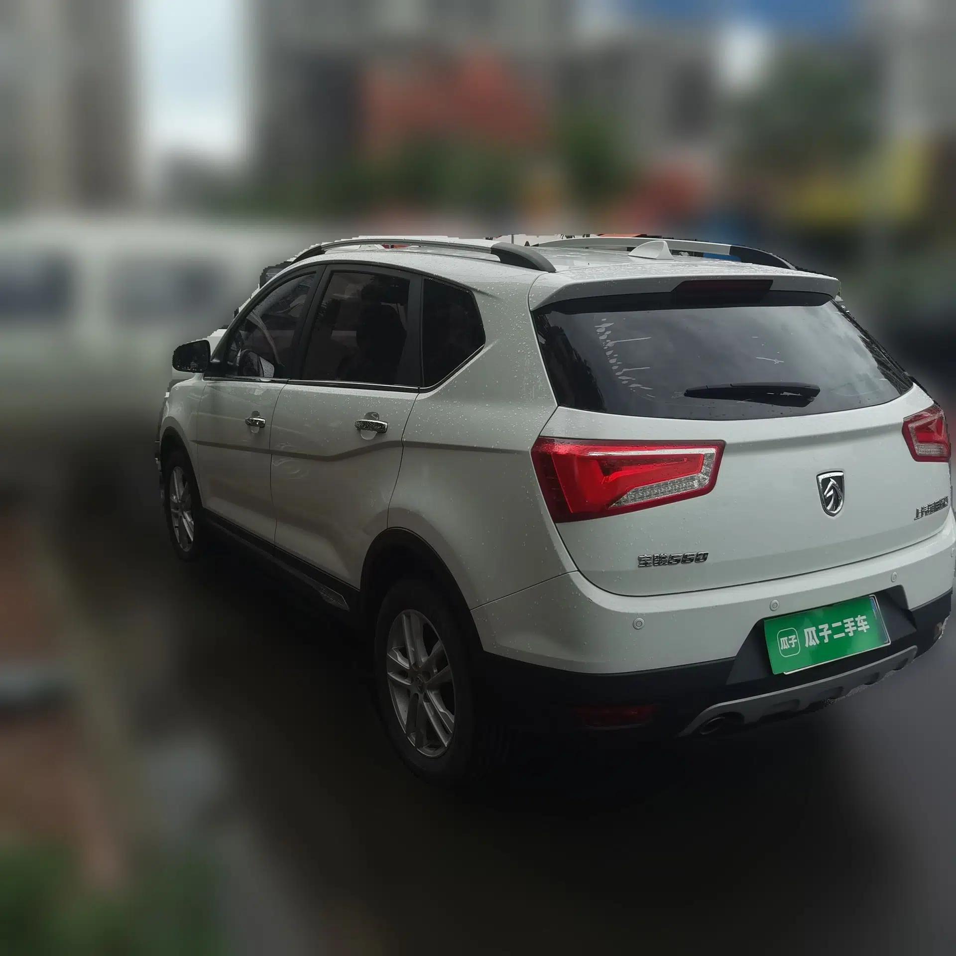 Baojun 560 2015 1.8L Manual Elite Edition — миниатюра 4