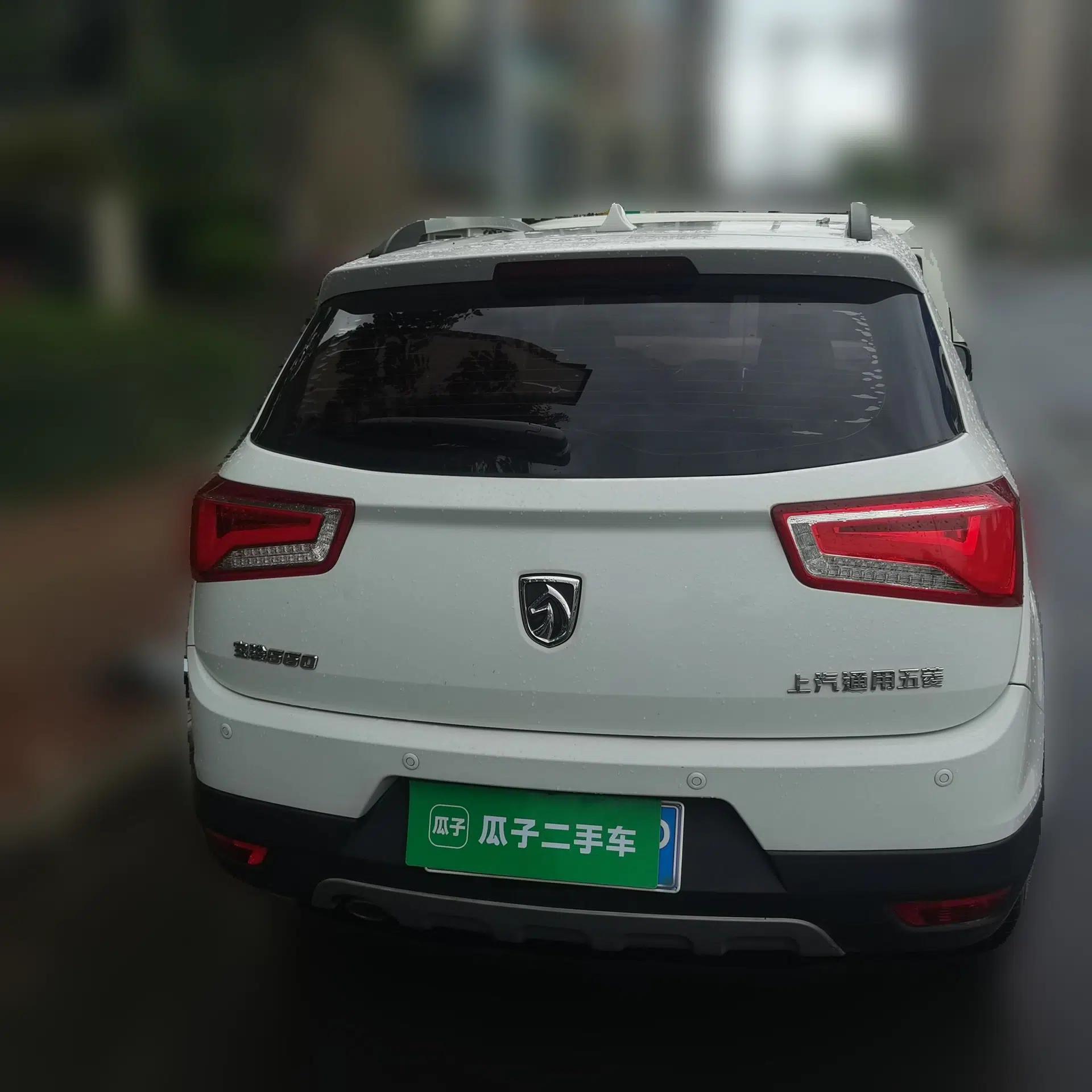 Baojun 560 2015 1.8L Manual Elite Edition — миниатюра 5