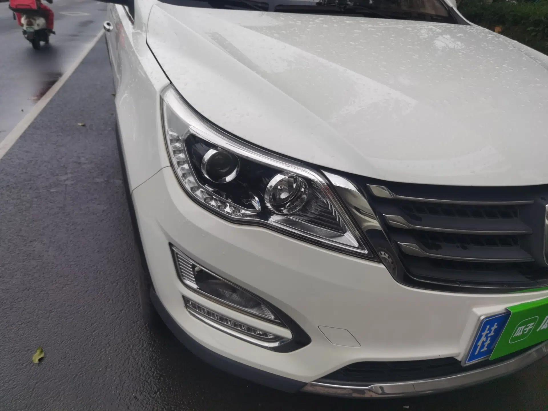 Baojun 560 2015 1.8L Manual Elite Edition — миниатюра 7