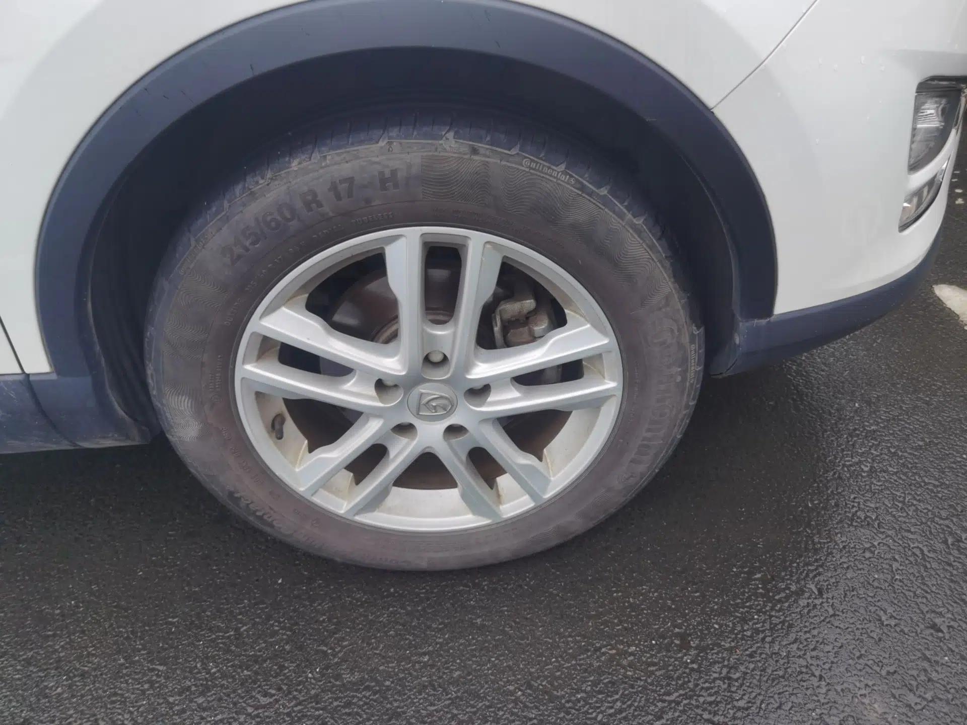 Baojun 560 2015 1.8L Manual Elite Edition — миниатюра 8
