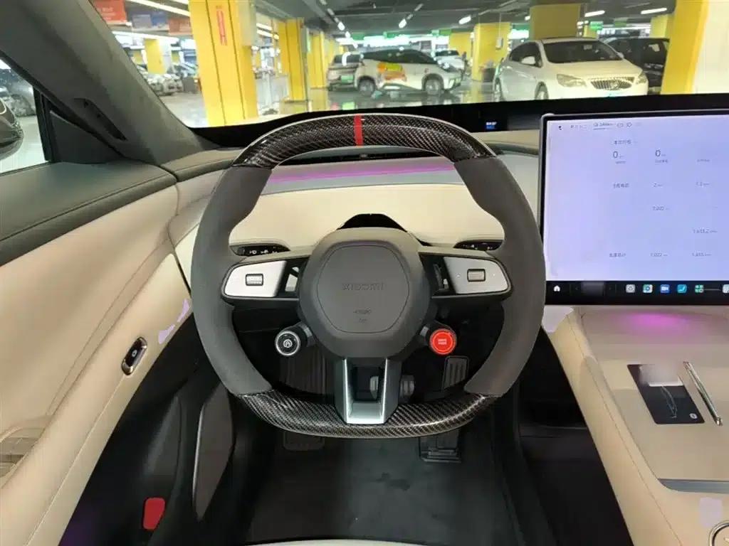 Xiaomi YU7 2025 Model: Long Battery Life, High-Performance All-Wheel Drive Max Edition — миниатюра 11