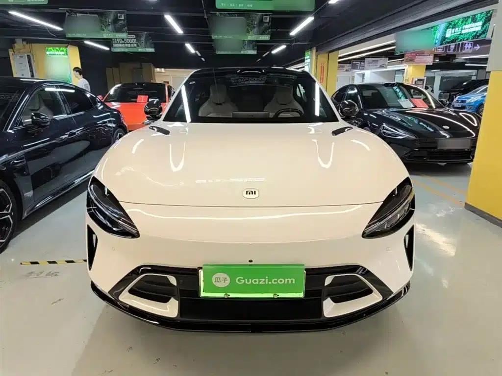 Xiaomi YU7 2025 Model: Long Battery Life, High-Performance All-Wheel Drive Max Edition — миниатюра 3
