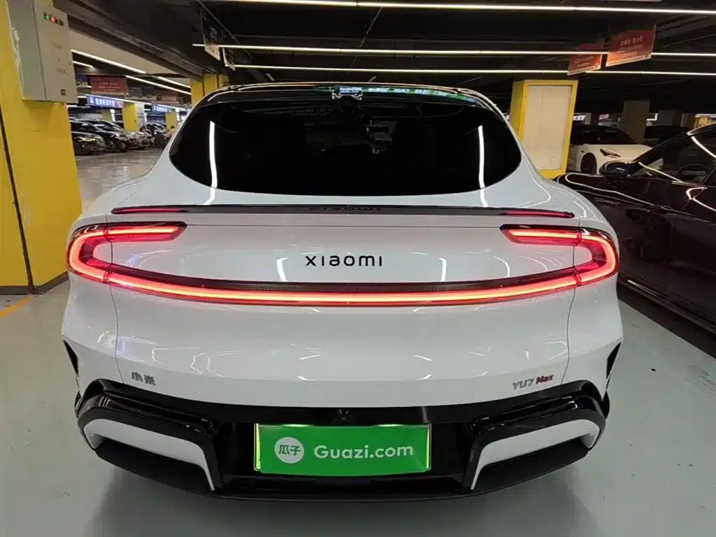Xiaomi YU7 2025 Model: Long Battery Life, High-Performance All-Wheel Drive Max Edition — миниатюра 6