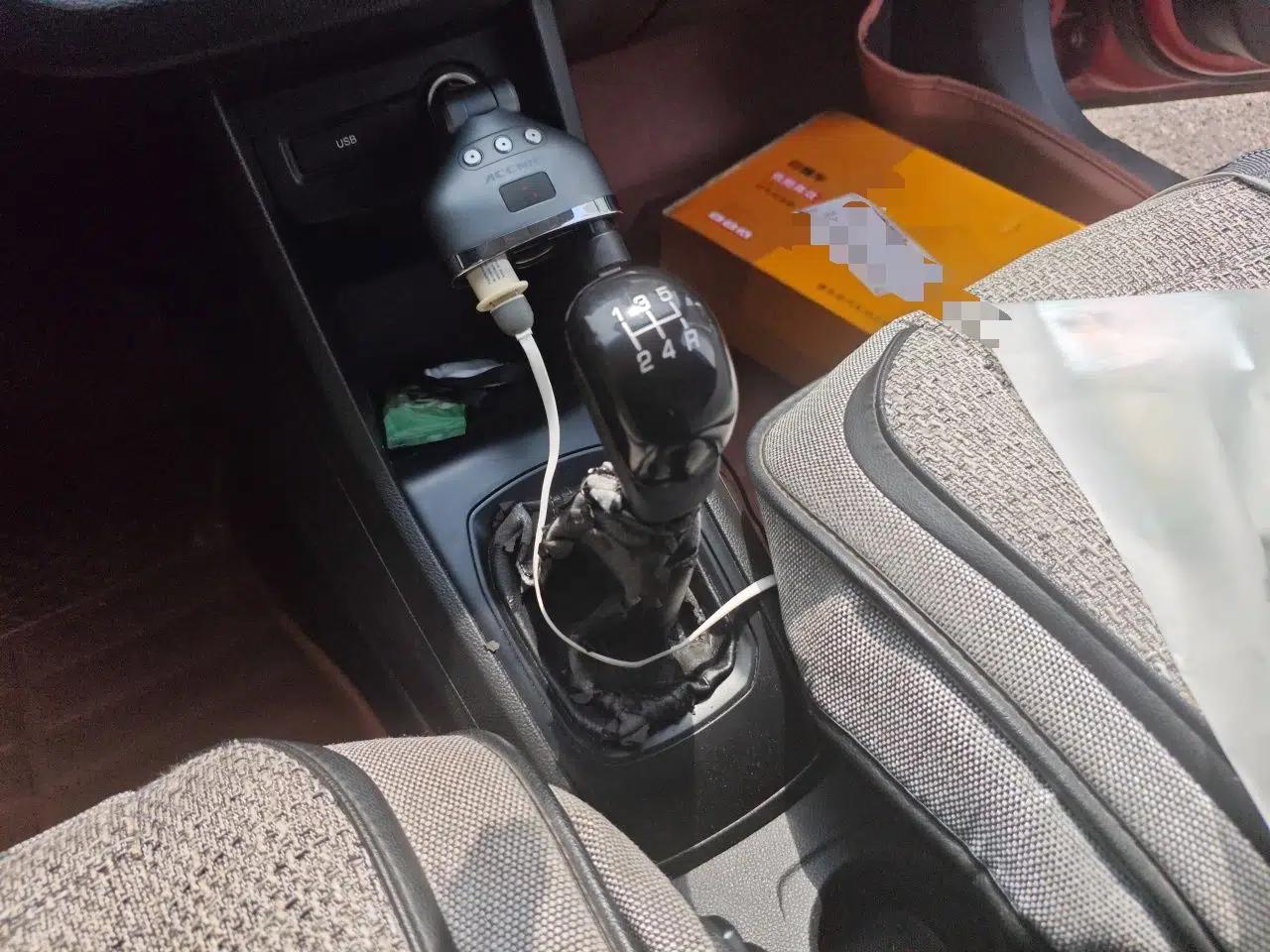Baojun 310 2016 1.2L manual Comfort trim level — миниатюра 15