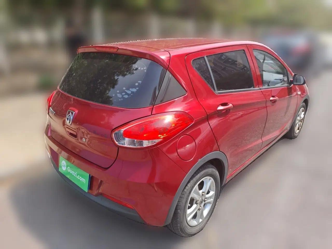 Baojun 310 2016 1.2L manual Comfort trim level — миниатюра 6