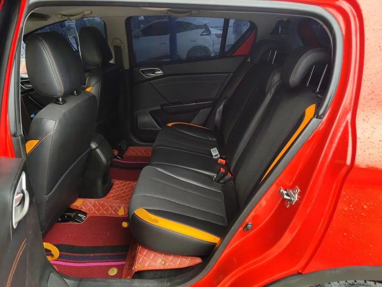 Baojun 310 2016 1.2L Manual Fashionable Edition — миниатюра 18