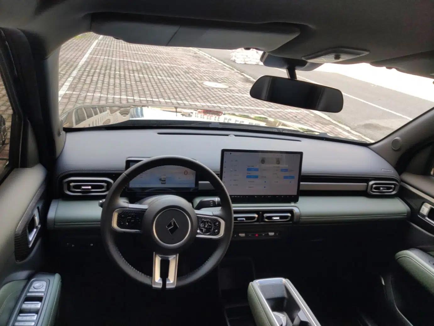 Baojun Spark EUV 2026 301km Flagship Edition — миниатюра 13