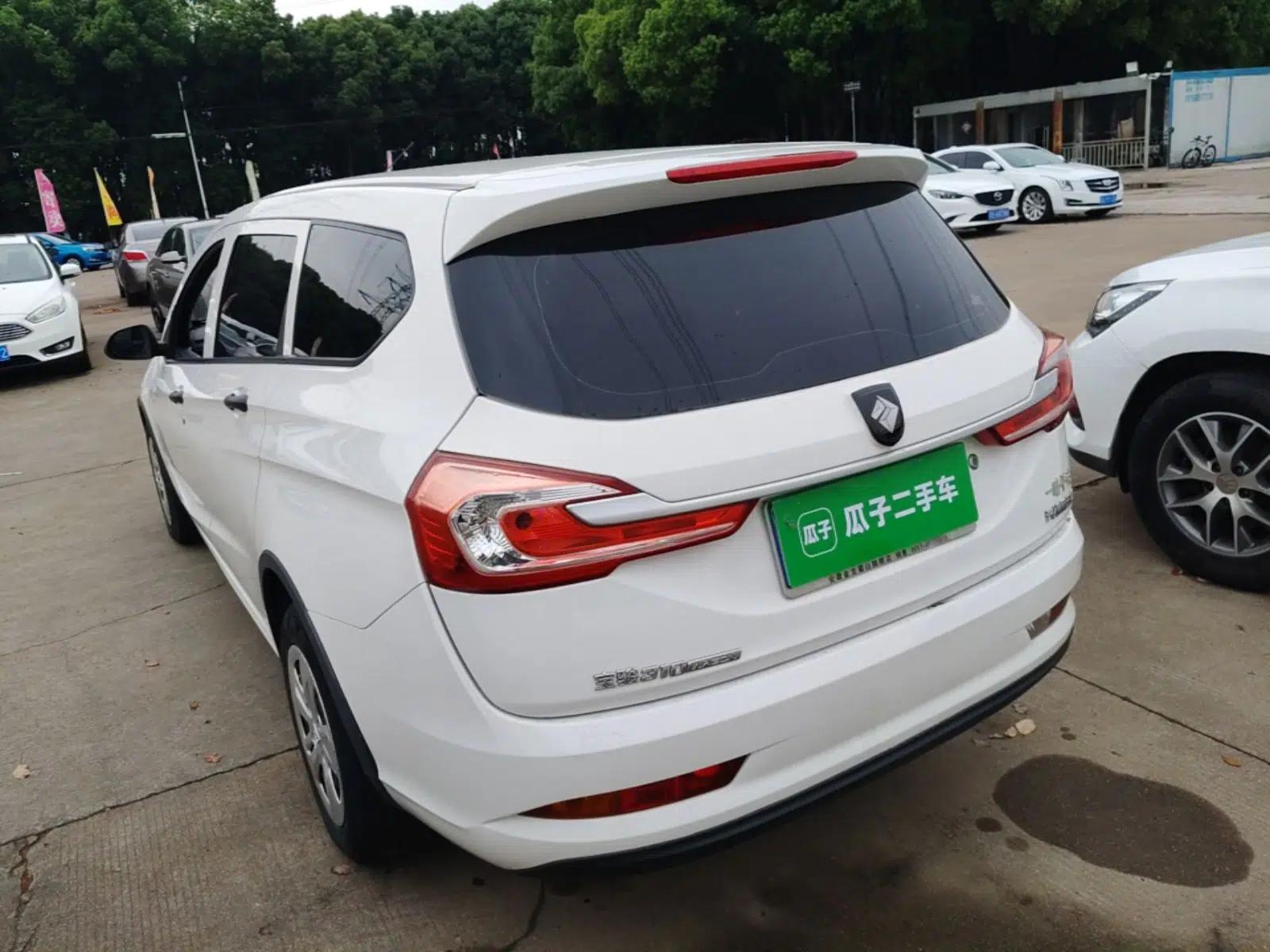 Baojun 310W 2017 1.2L Manual Value Edition China V — миниатюра 4
