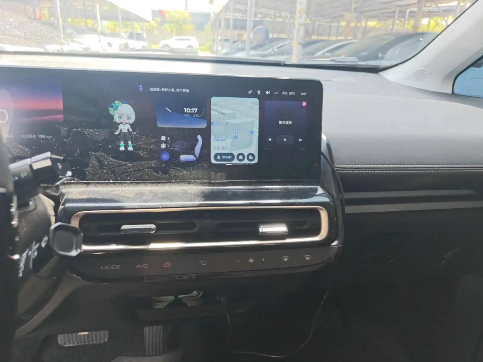 Baojun KiWi EV 2023 Smart Luxury Edition Lithium Iron Phosphate — миниатюра 16