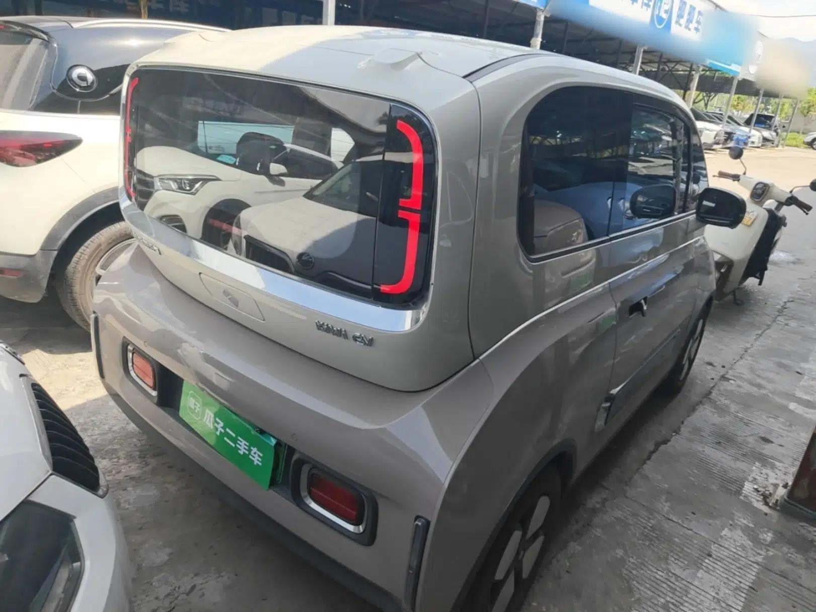 Baojun KiWi EV 2023 Smart Luxury Edition Lithium Iron Phosphate — миниатюра 6