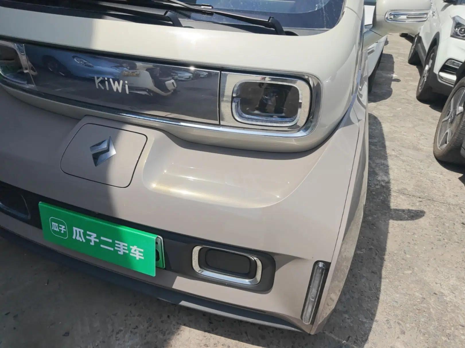 Baojun KiWi EV 2023 Smart Luxury Edition Lithium Iron Phosphate — миниатюра 9