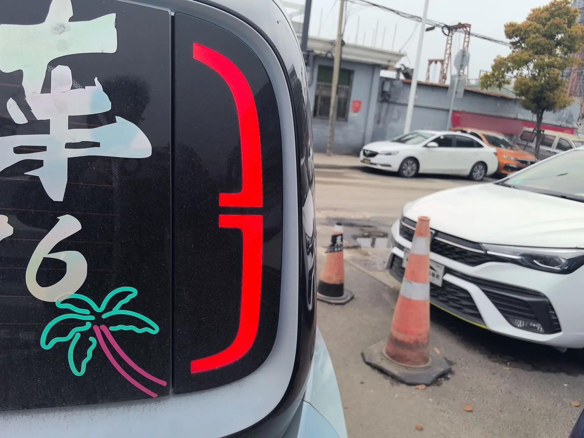 Baojun KiWi EV 2022 Artist Lite Edition Lithium Iron Phosphate — миниатюра 7