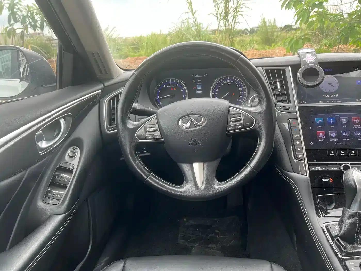 Infiniti Q50L 2015 2.0T Comfort Edition — миниатюра 13