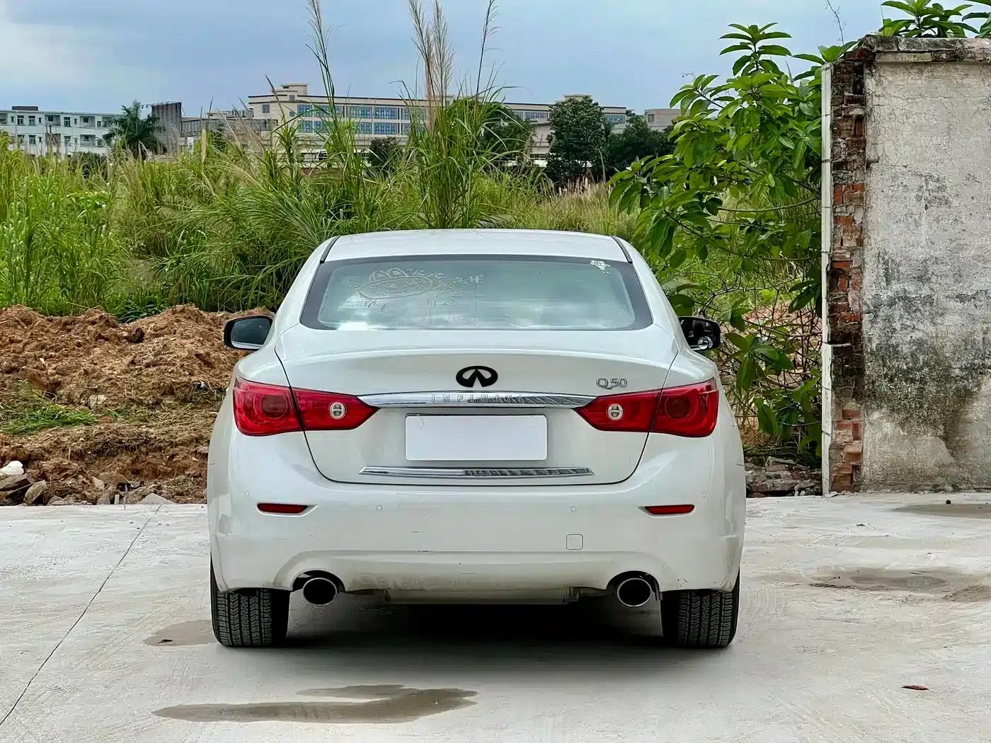 Infiniti Q50L 2015 2.0T Comfort Edition — миниатюра 15