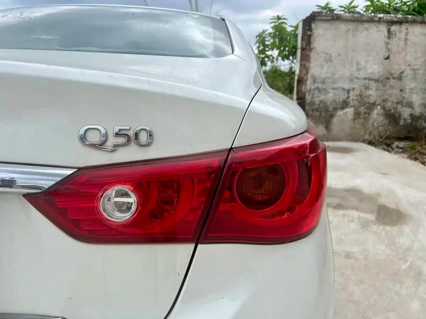 Infiniti Q50L 2015 2.0T Comfort Edition — миниатюра 17