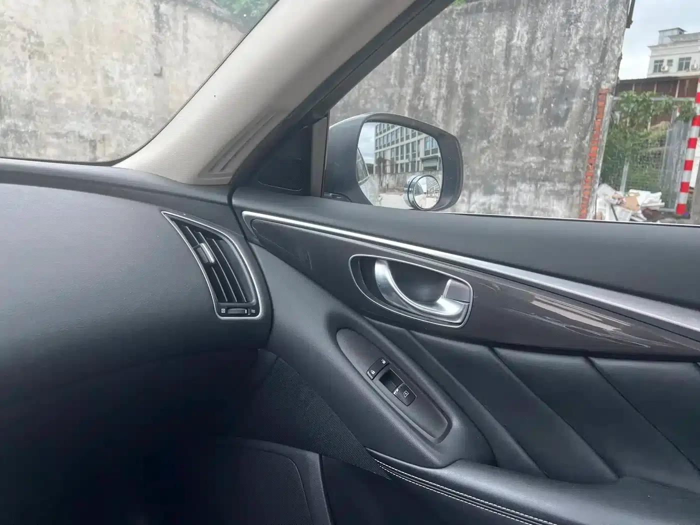 Infiniti Q50L 2015 2.0T Comfort Edition — миниатюра 10