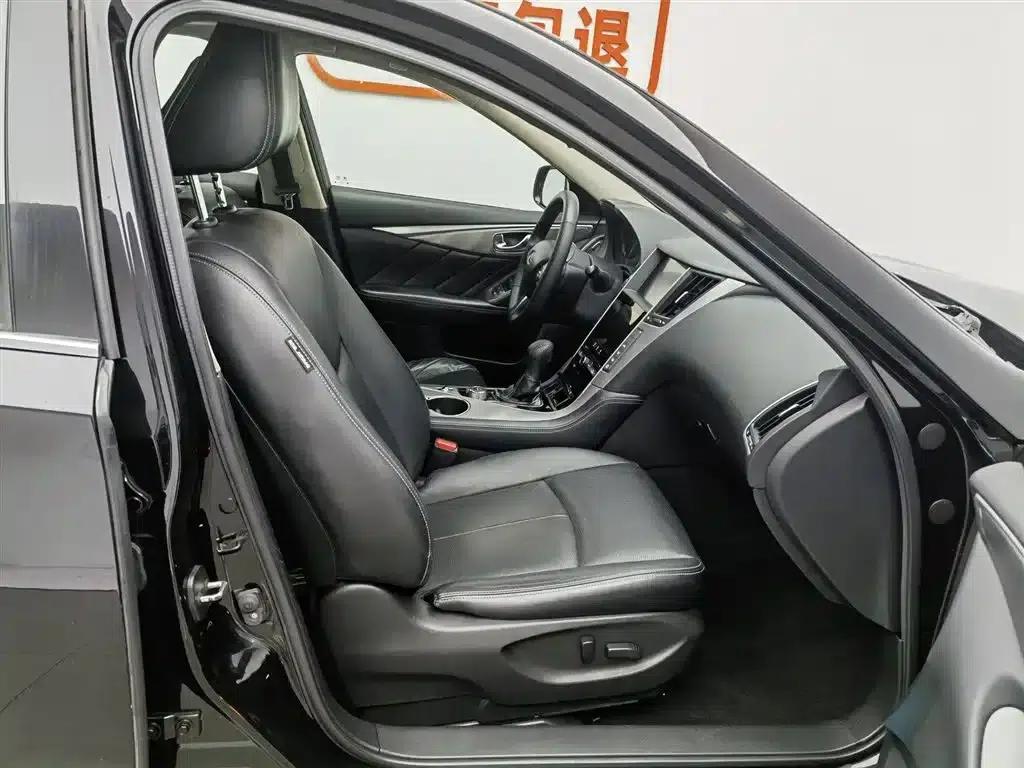 Infiniti Q50L 2015 2.0T Enjoy Edition — миниатюра 23