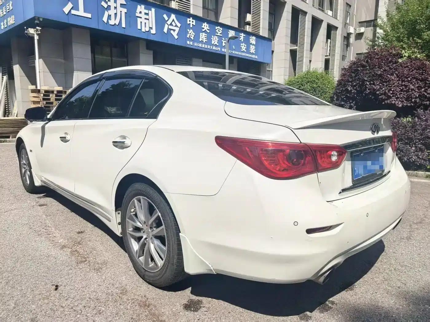 Infiniti Q50L 2015 2.0T Enjoy Edition — миниатюра 19