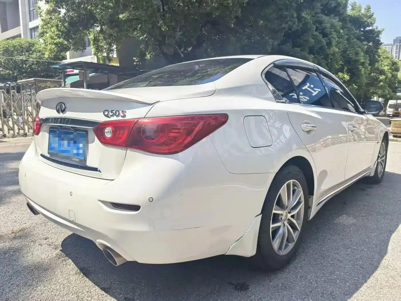 Infiniti Q50L 2015 2.0T Enjoy Edition — миниатюра 20